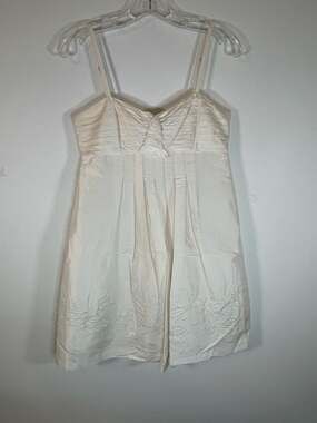 BCBGMAXAZRIA Women's Size 6 Ivory 100% Silk Beaded Floral Baby Doll Mini Dress
